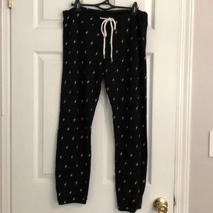 Monrow Black lighting print sweatpants sz M